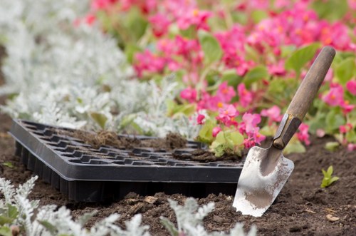 Waste removal and garden clearance measured by cubic yards